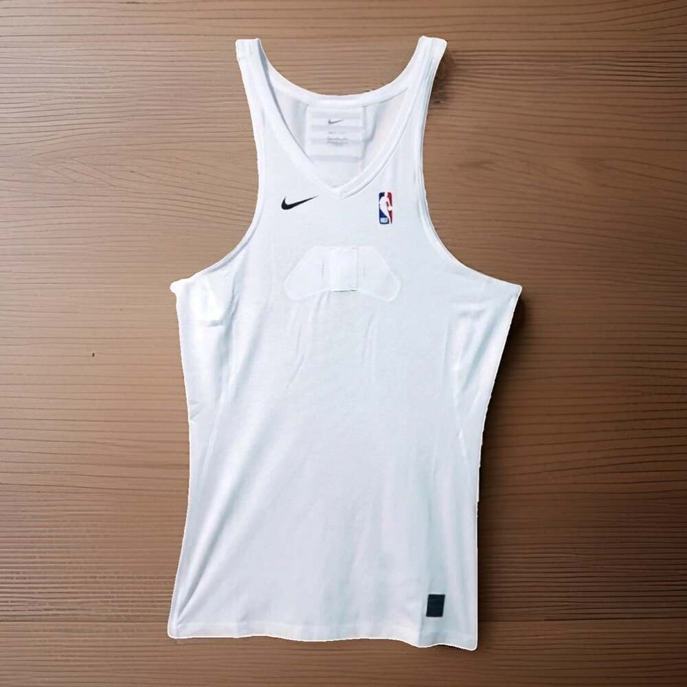 NBA Team/Player Issue Nike Pro HyperCool Tank Top size 2XL 880805-100 White
